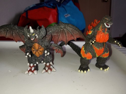 2002 mini bandai toho burning - toho,